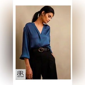 Banana Republic Shirred Neck Blouse NWT new with tags, size small, navy